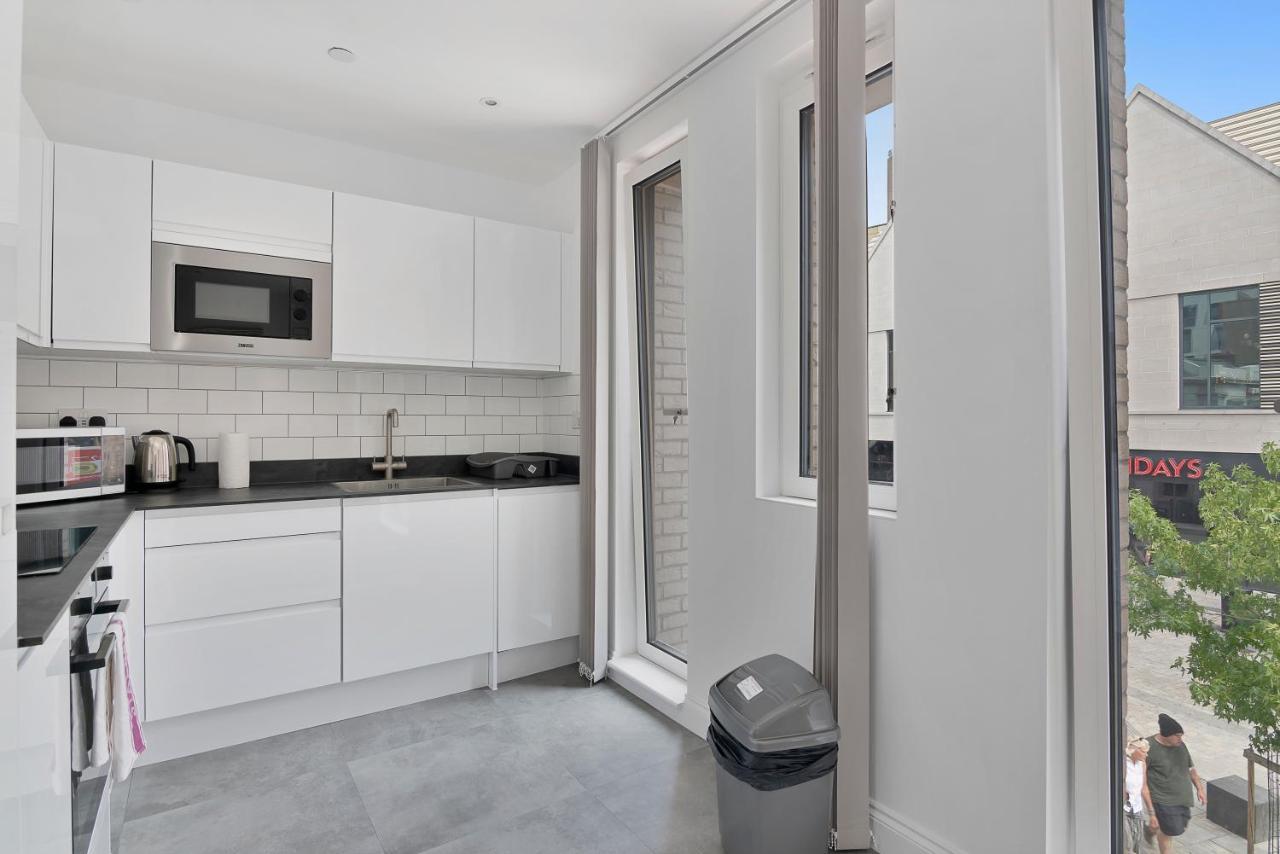 Spacious, Bright & Modern 1 & 2 Bed Apartments At Sligo House - Central Watford Watford  Exteriér fotografie