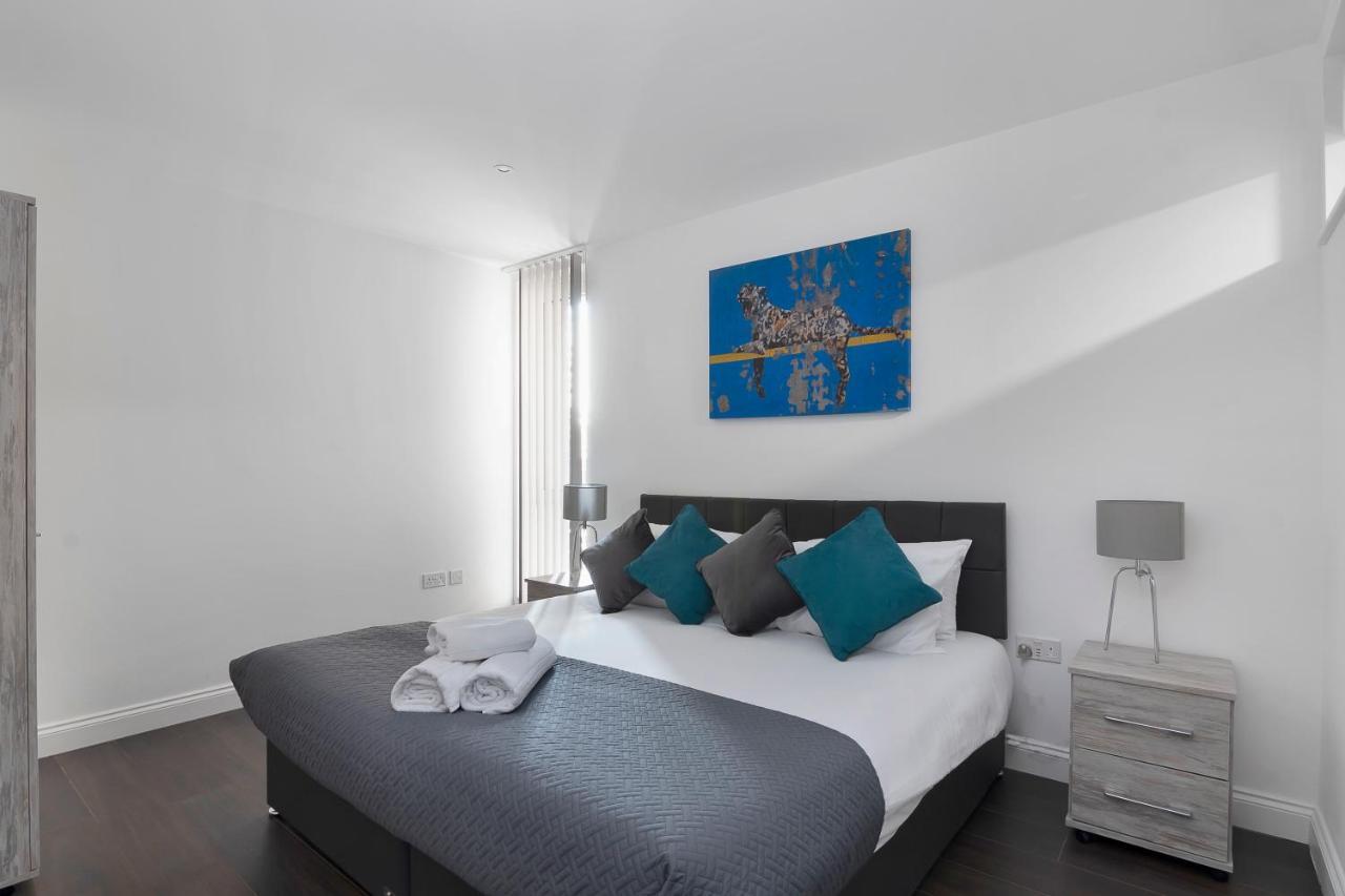 Spacious, Bright & Modern 1 & 2 Bed Apartments At Sligo House - Central Watford Watford  Exteriér fotografie