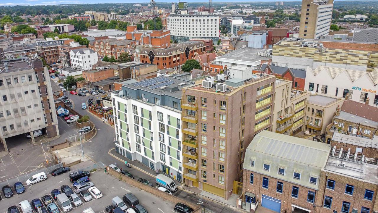 Spacious, Bright & Modern 1 & 2 Bed Apartments At Sligo House - Central Watford Watford  Exteriér fotografie