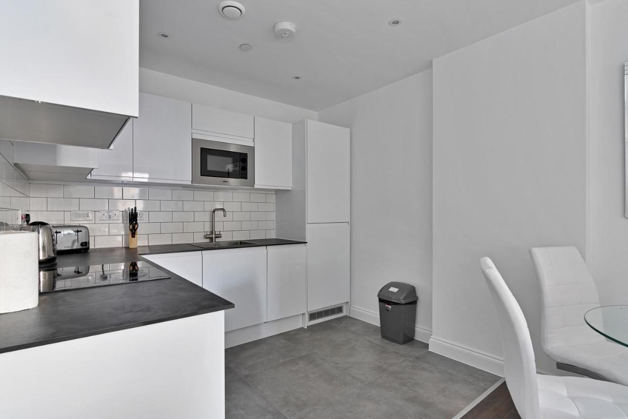 Spacious, Bright & Modern 1 & 2 Bed Apartments At Sligo House - Central Watford Watford  Exteriér fotografie